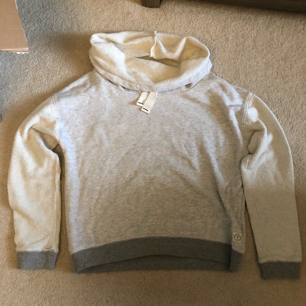 American eagle sweatshirt